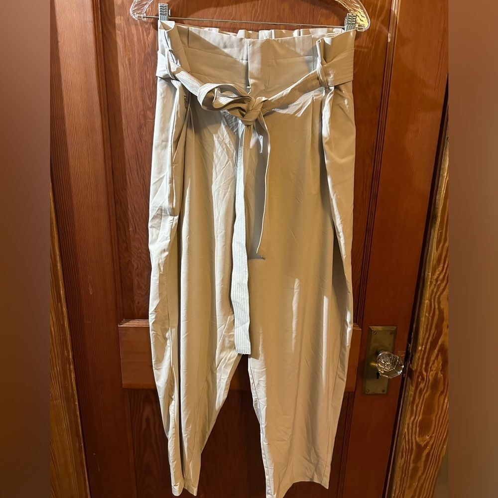 ATHLETA Women's 18 Skyline Paperbag Pants High Rise Tapered Belted Khaki